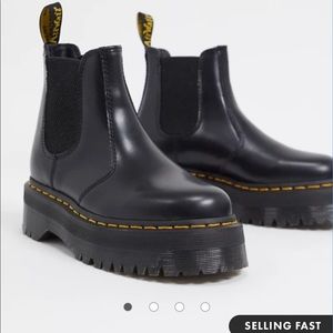 Doc marten Platform Chelsea boots